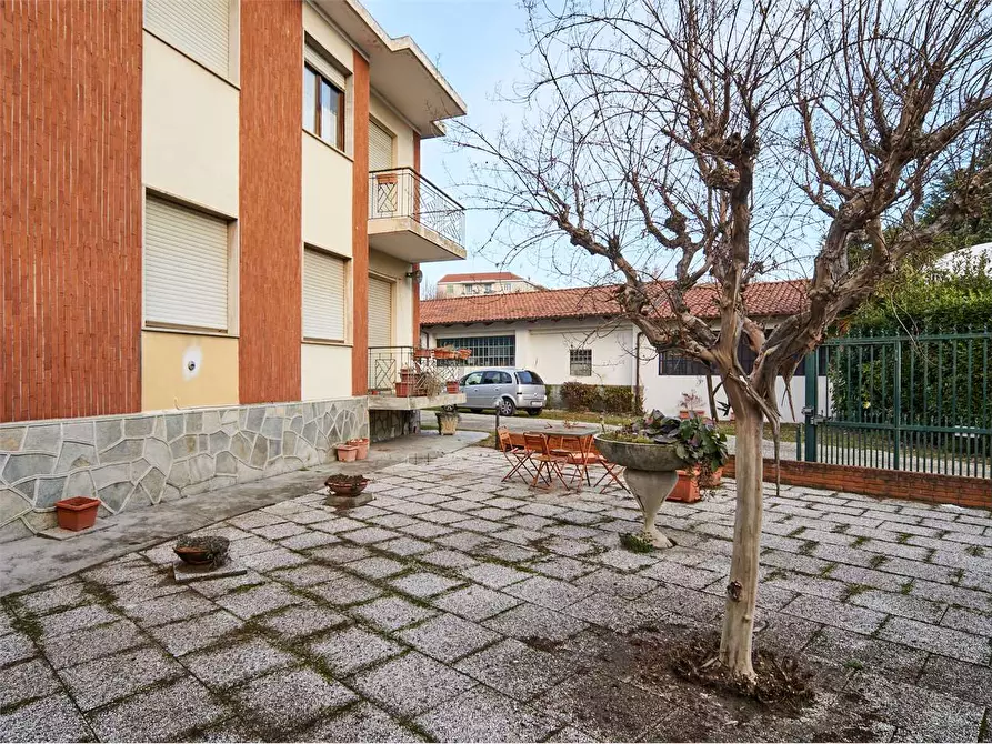 Immagine 5 di Villa in vendita  in via Monviso 20 a Pinerolo