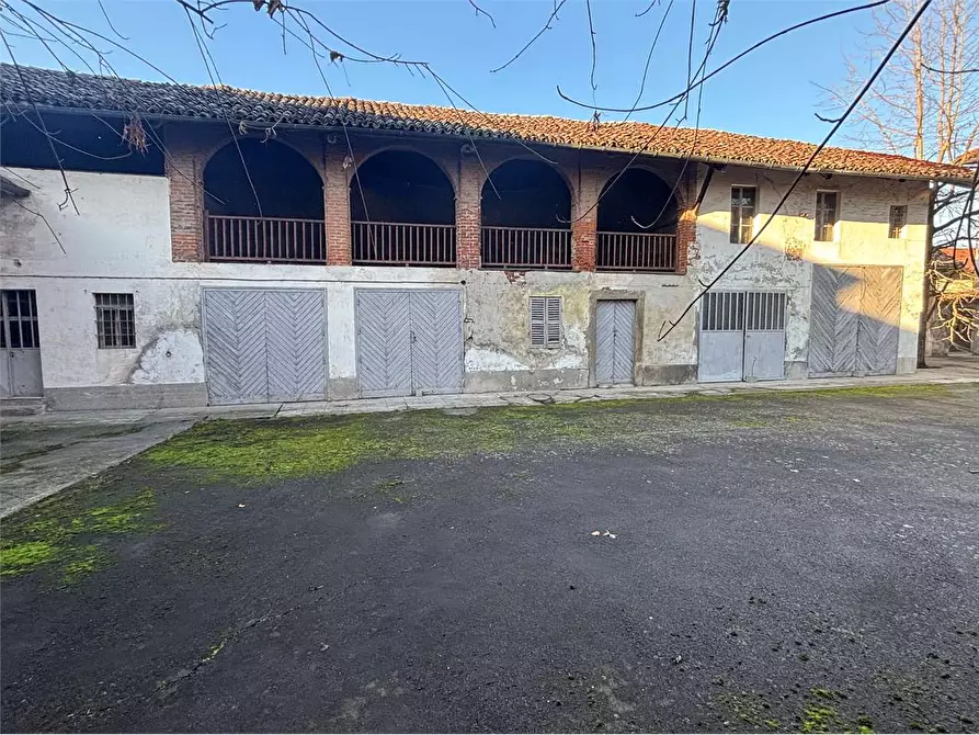 Immagine 27 di Stabile in vendita  in via Villafranca 23 a Vigone