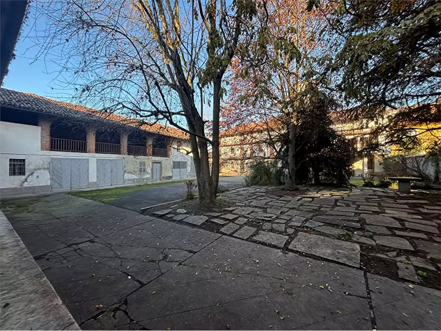 Immagine 24 di Stabile in vendita  in via Villafranca 23 a Vigone