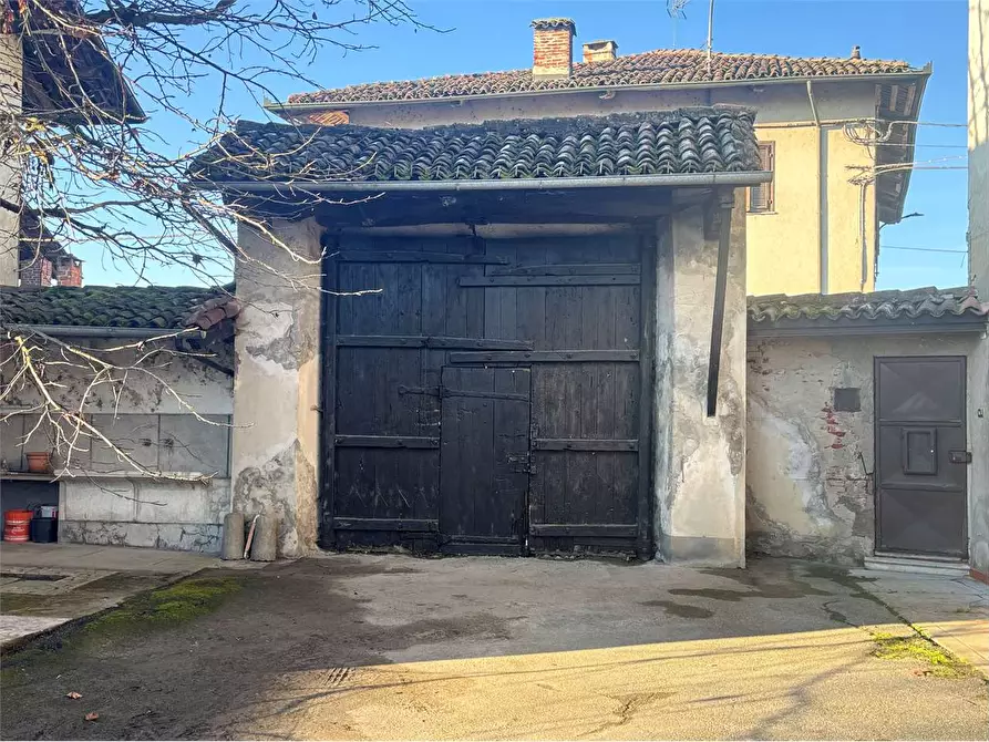 Immagine 6 di Stabile in vendita  in via Villafranca 23 a Vigone