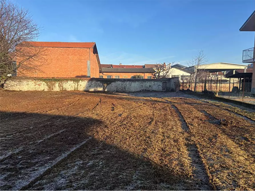 Immagine 32 di Stabile in vendita  in via Villafranca 23 a Vigone