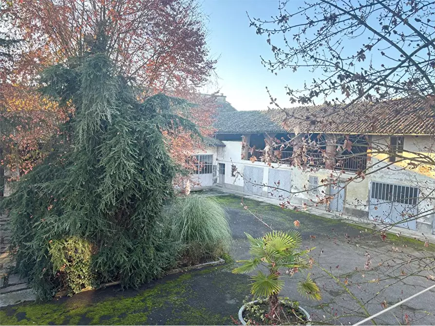 Immagine 37 di Stabile in vendita  in via Villafranca 23 a Vigone