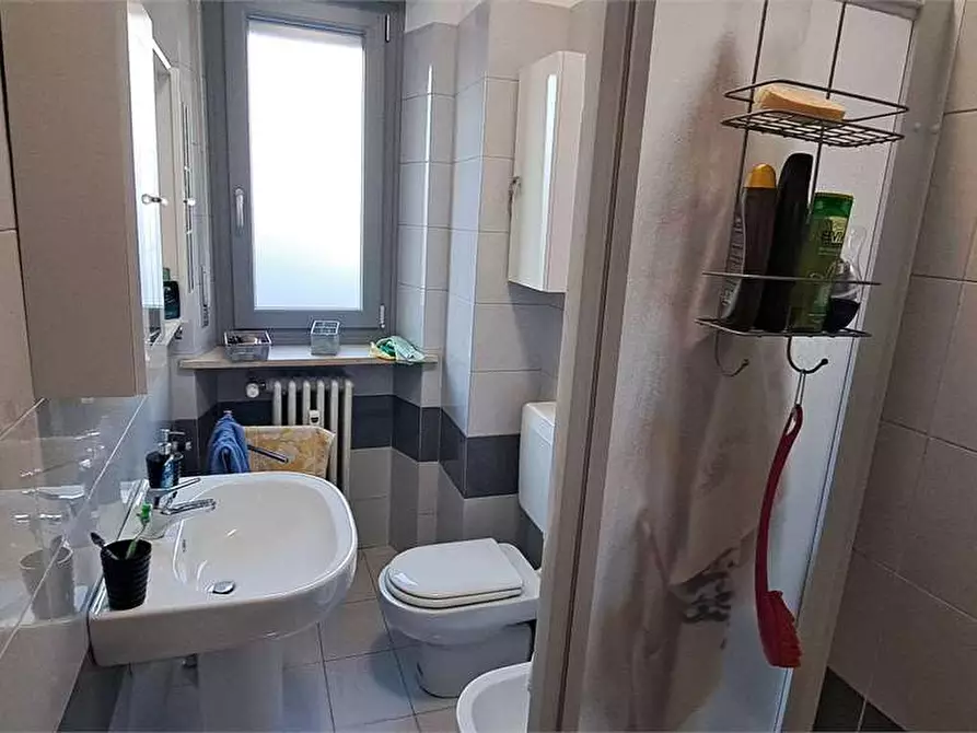 Immagine 12 di Appartamento in vendita  in via Gatto 8 a Pinerolo