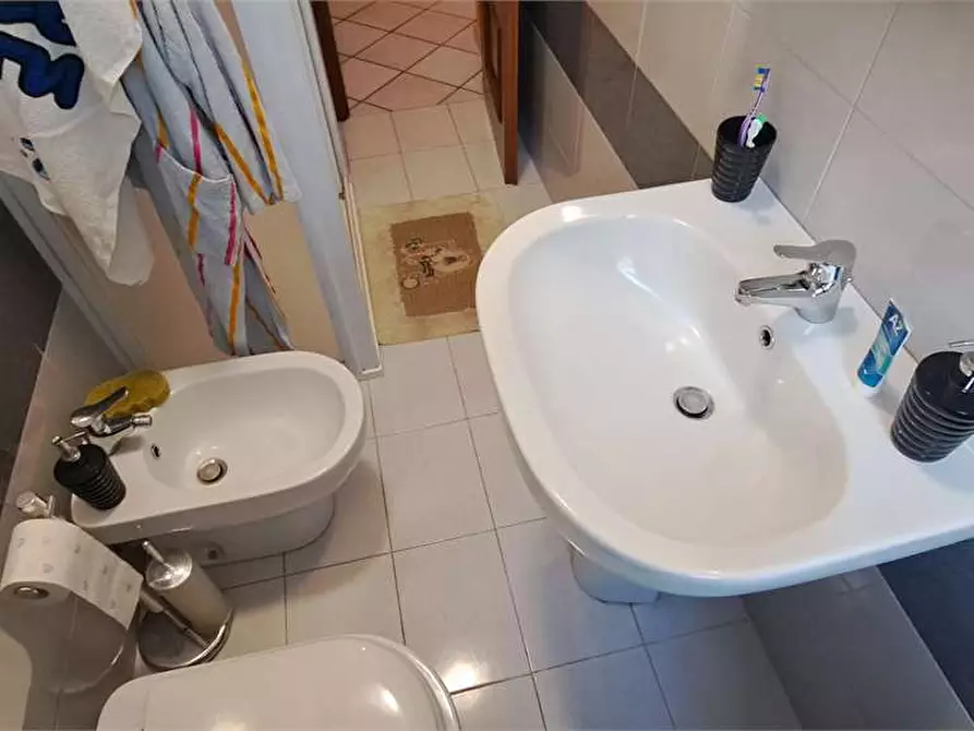 Immagine 13 di Appartamento in vendita  in via Gatto 8 a Pinerolo