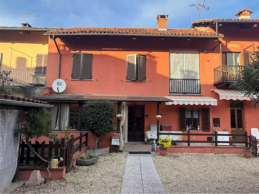 Immagine 1 di Porzione di casa in vendita  in via Principe Amedeo  50 a Frossasco