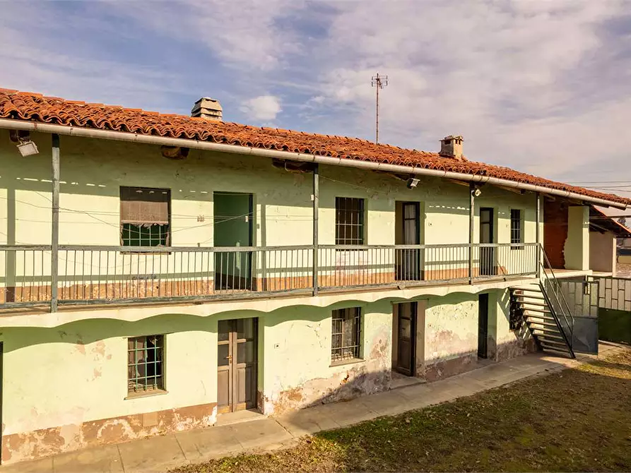 Immagine 22 di Villa in vendita  in strada Camborgetti Ballada 57 a Bricherasio