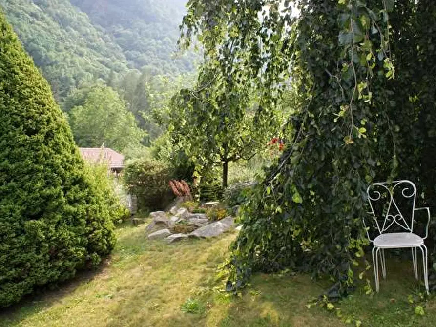 Immagine 32 di Villa in vendita  in Borgo Colonnello Pettinati 2 a Perrero