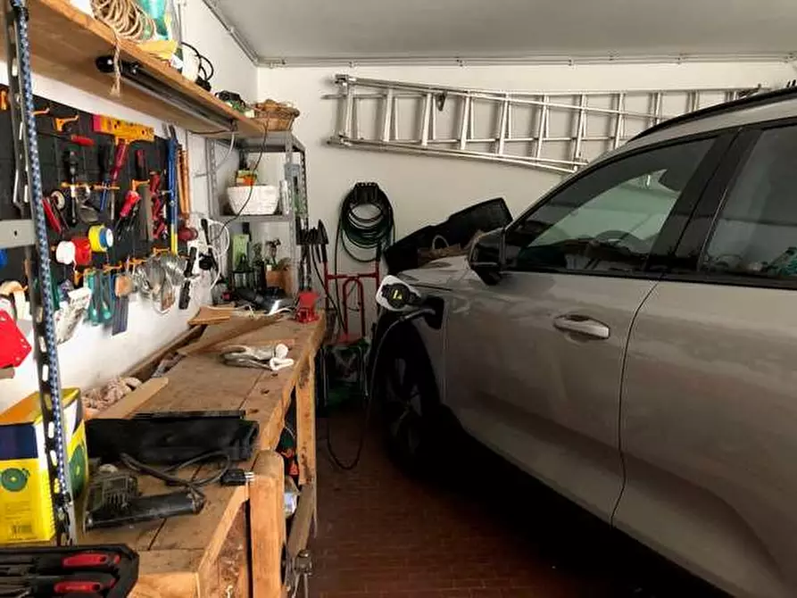 Immagine 36 di Villa in vendita  in Borgo Colonnello Pettinati 2 a Perrero