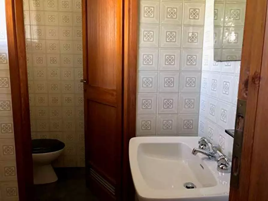 Immagine 30 di Villa in vendita  in Borgo Colonnello Pettinati 2 a Perrero