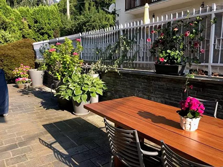 Immagine 6 di Villa in vendita  in Borgo Colonnello Pettinati 2 a Perrero