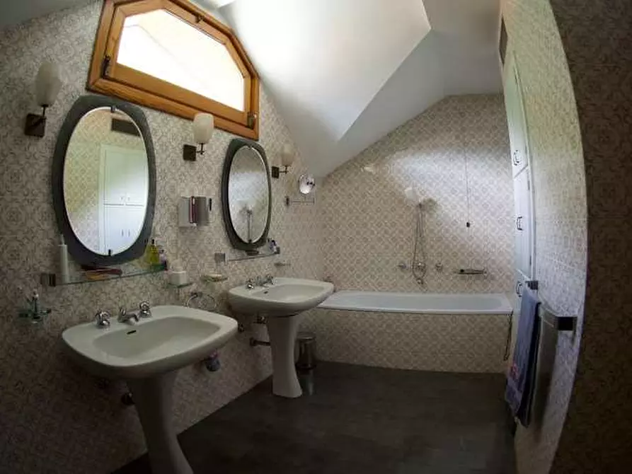 Immagine 45 di Villa in vendita  in Borgo Colonnello Pettinati 2 a Perrero