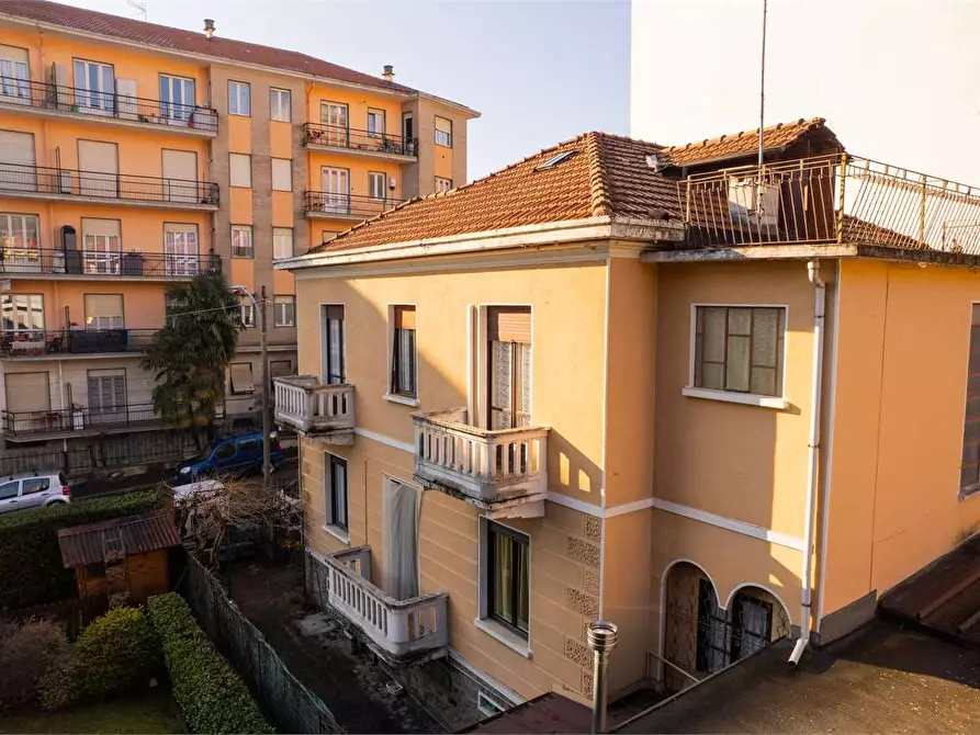 Immagine 2 di Villa in vendita  in via Boselli 13 a Pinerolo