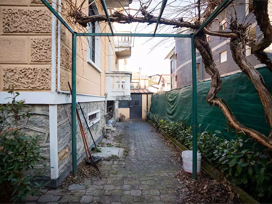 Immagine 45 di Villa in vendita  in via Boselli 13 a Pinerolo