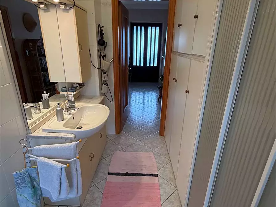 Immagine 29 di Casa bifamiliare in vendita  in via Ai Monti 2 a Cumiana