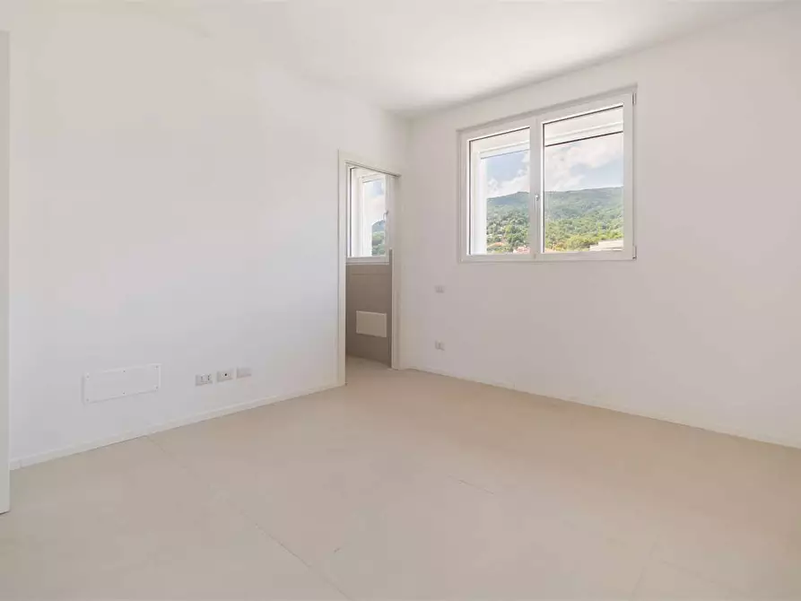 Immagine 10 di Quadrilocale in vendita  in via Nazionale 53 a Pinerolo