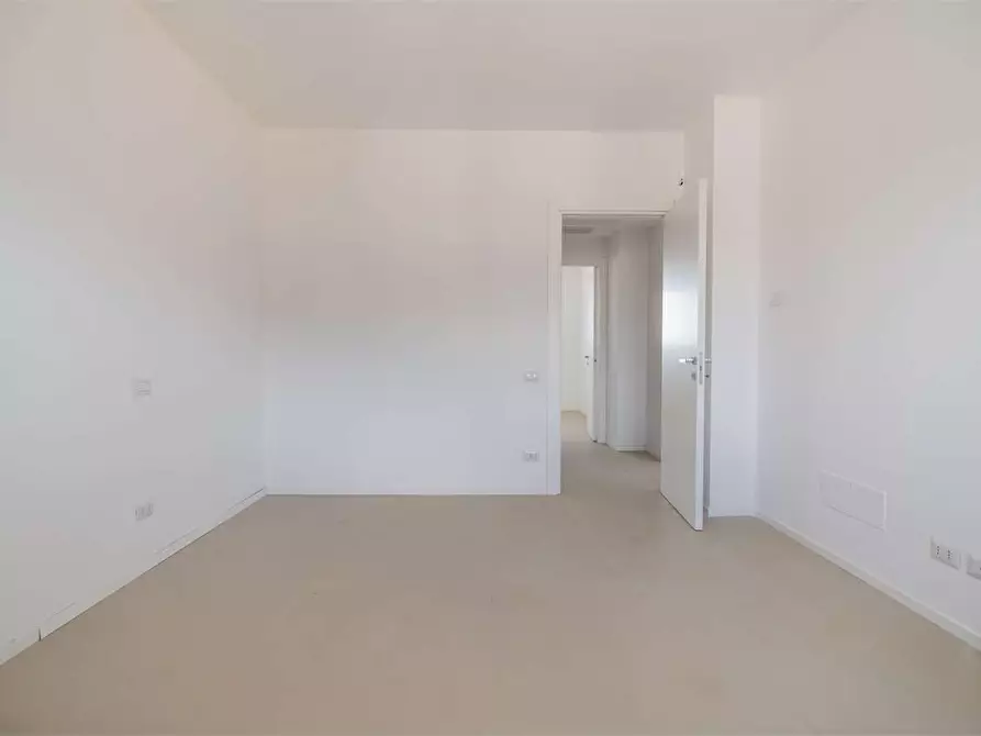 Immagine 12 di Quadrilocale in vendita  in via Nazionale 53 a Pinerolo