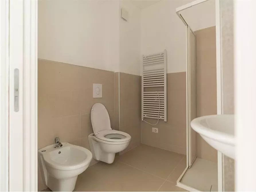 Immagine 21 di Quadrilocale in vendita  in via Nazionale 53 a Pinerolo