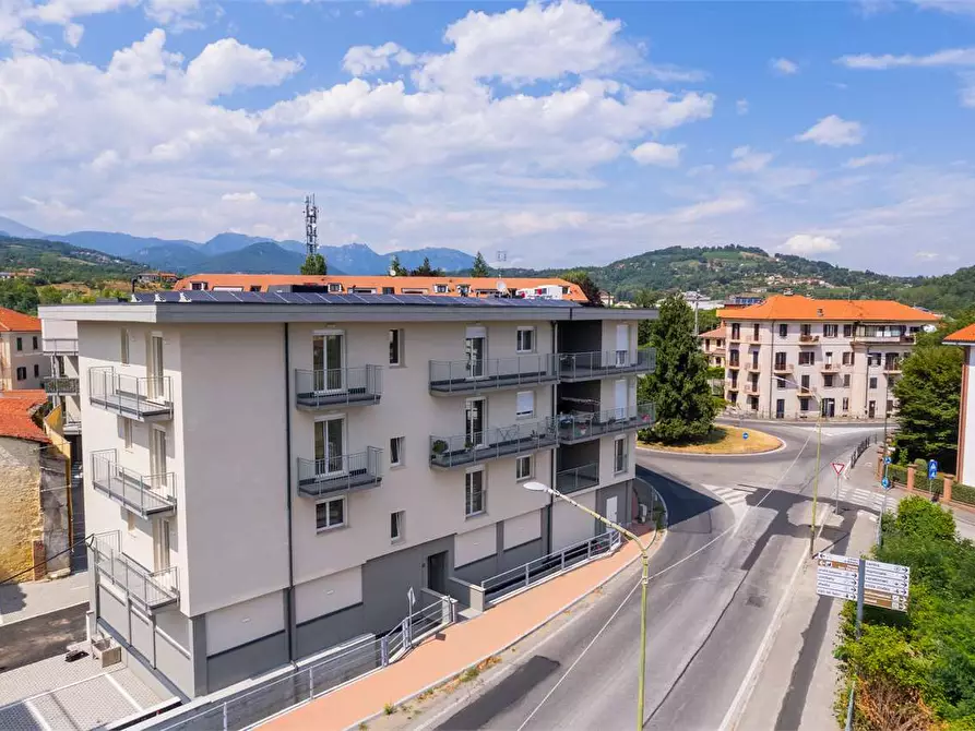 Immagine 5 di Appartamento in vendita  in via Nazionale 53 a Pinerolo