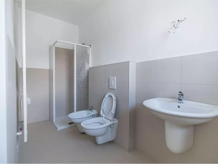 Immagine 13 di Quadrilocale in vendita  in via Nazionale 53 a Pinerolo