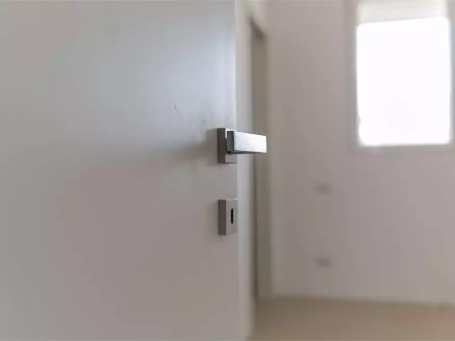 Immagine 20 di Quadrilocale in vendita  in via Nazionale 53 a Pinerolo