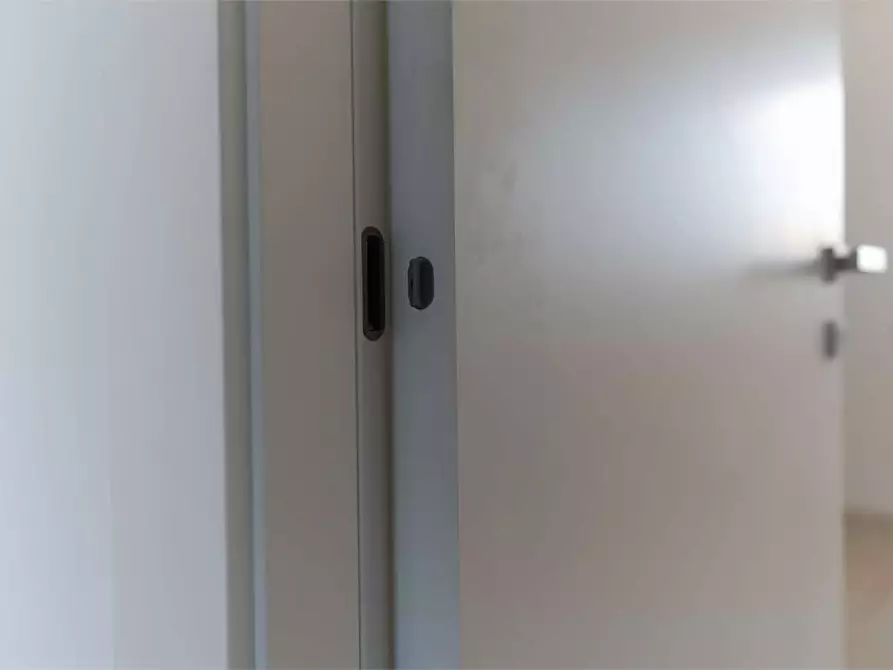 Immagine 10 di Quadrilocale in vendita  in via Nazionale 53 a Pinerolo