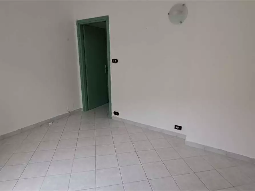 Immagine 9 di Appartamento in affitto  in via Nazionale  41 a Porte