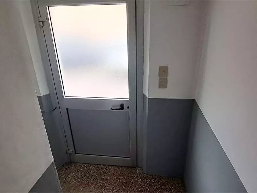 Immagine 15 di Appartamento in affitto  in via Nazionale  41 a Porte