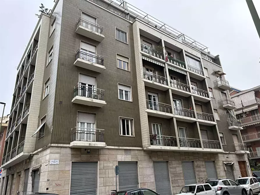Immagine 1 di Appartamento in vendita  in via Rosolino Pilo 68 a Torino