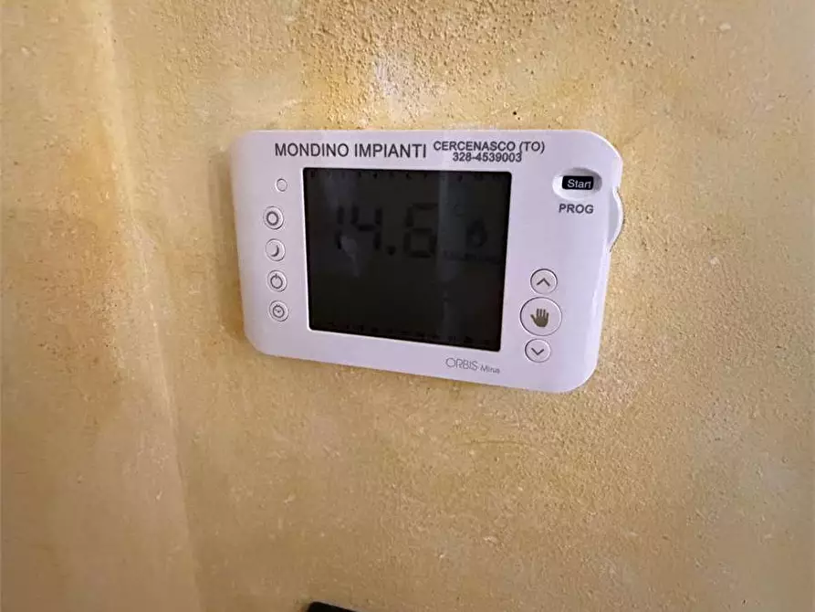 Immagine 18 di Appartamento in vendita  in via Accastello 5 a Cavour