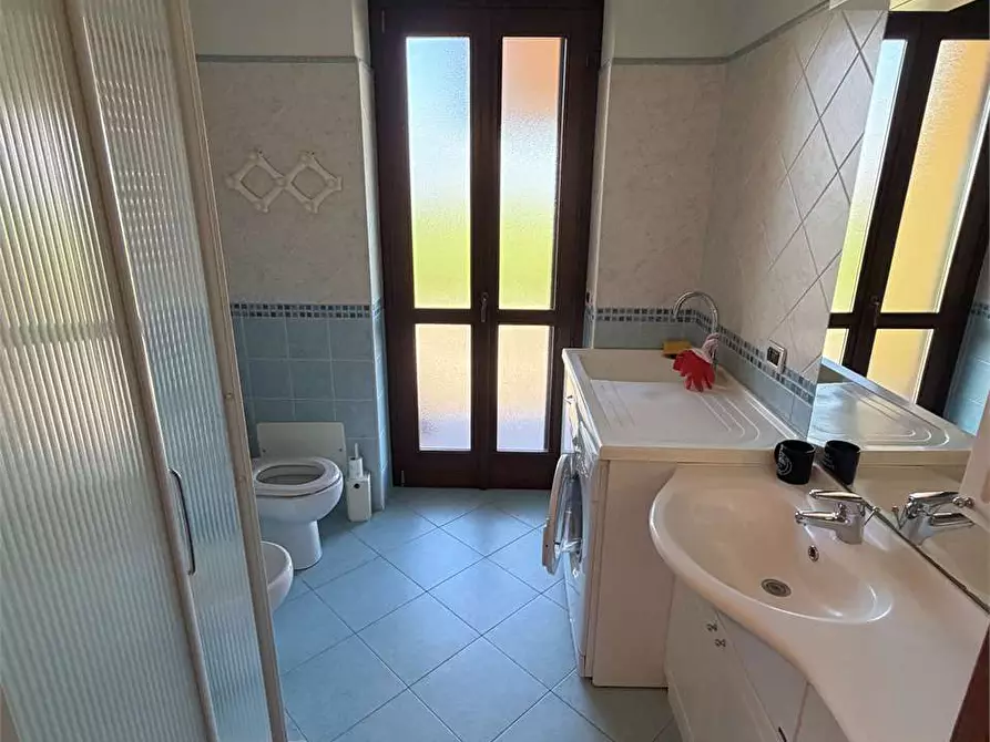 Immagine 12 di Appartamento in vendita  in via Accastello 5 a Cavour