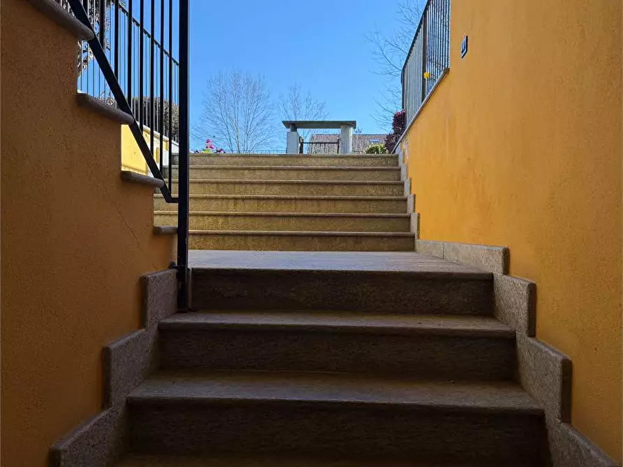 Immagine 20 di Appartamento in vendita  in via Accastello 5 a Cavour