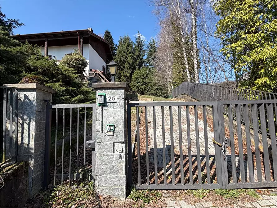 Immagine 1 di Villa in vendita  in via Scrivanda 25 a Cantalupa