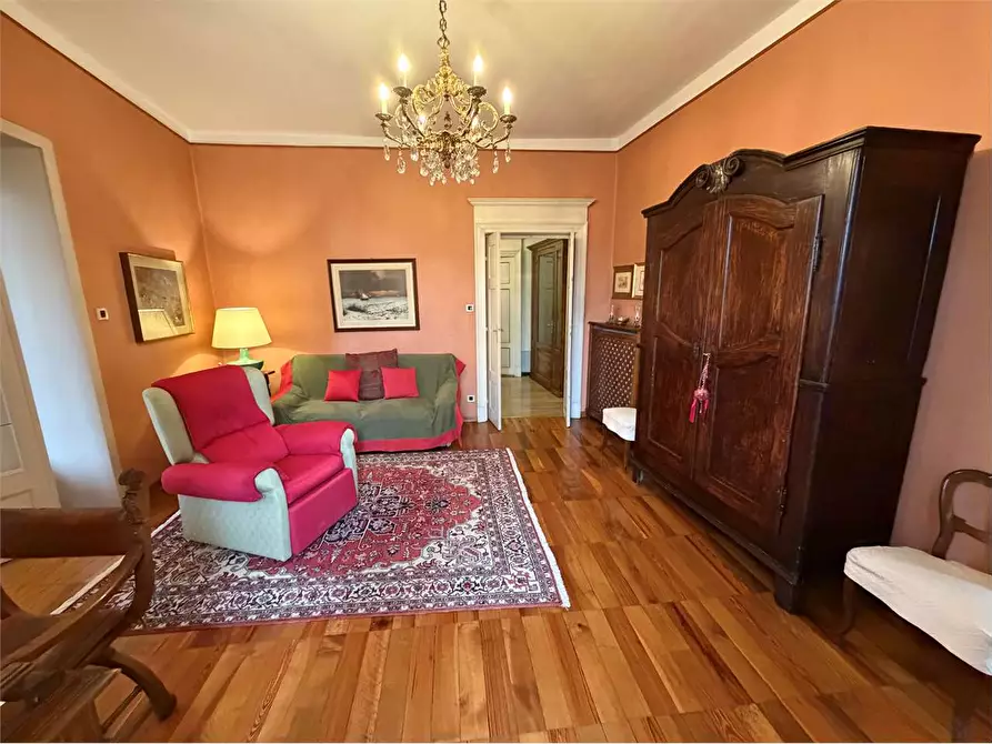 Immagine 8 di Appartamento in vendita  in piazza Facta 8 a Pinerolo