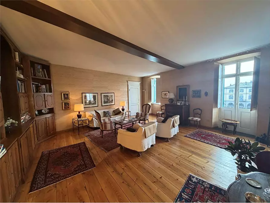 Immagine 2 di Appartamento in vendita  in piazza Facta 8 a Pinerolo