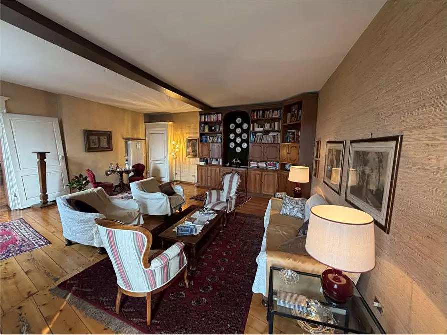 Immagine 5 di Appartamento in vendita  in piazza Facta 8 a Pinerolo