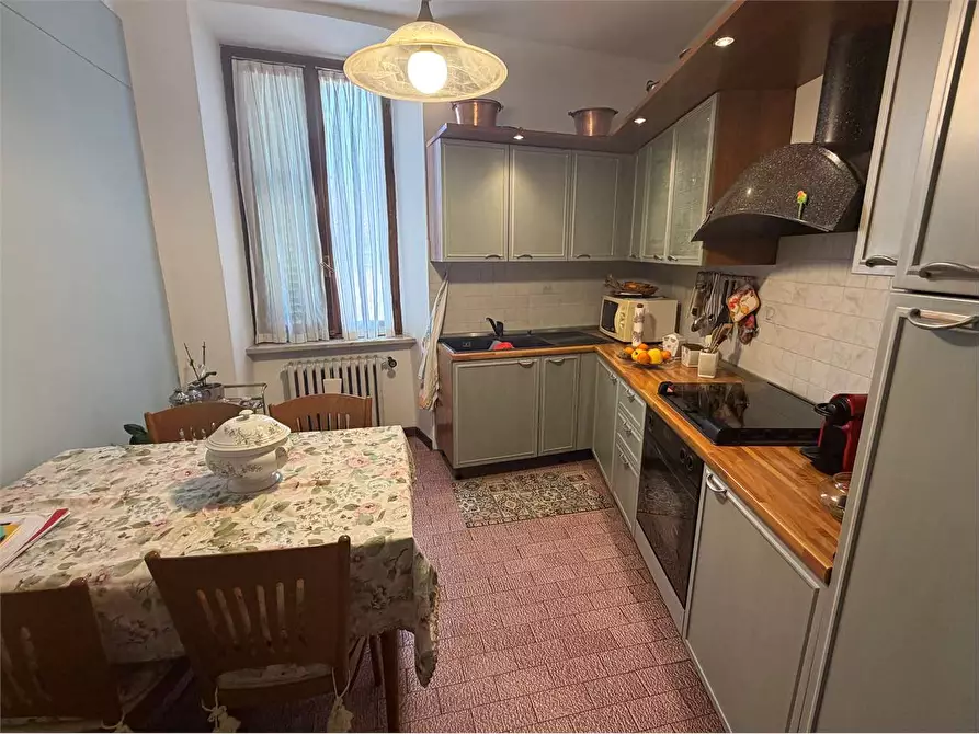 Immagine 17 di Appartamento in vendita  in piazza Facta 8 a Pinerolo