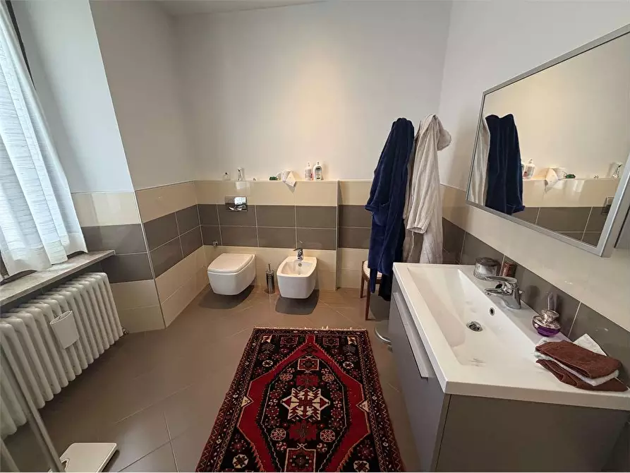 Immagine 22 di Appartamento in vendita  in piazza Facta 8 a Pinerolo