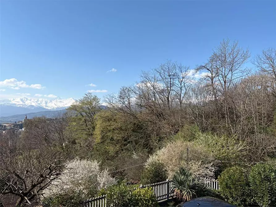 Immagine 24 di Villa in vendita  in via Davico 81 a Pinerolo