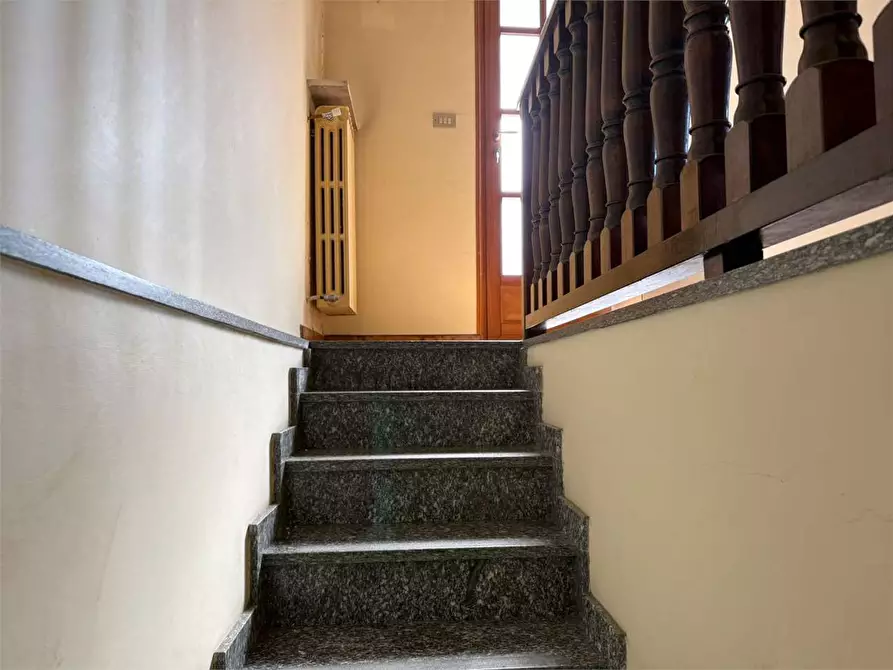 Immagine 36 di Villa in vendita  in via Davico 81 a Pinerolo