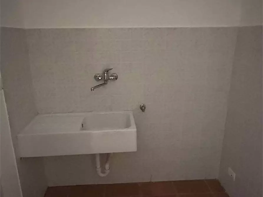 Immagine 8 di Appartamento in affitto  in corso Porporato 9 a Pinerolo