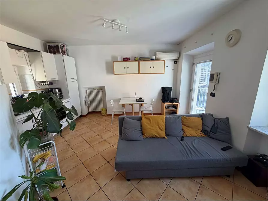 Immagine 13 di Appartamento in affitto  in via Accademia Albertina 27 a Torino