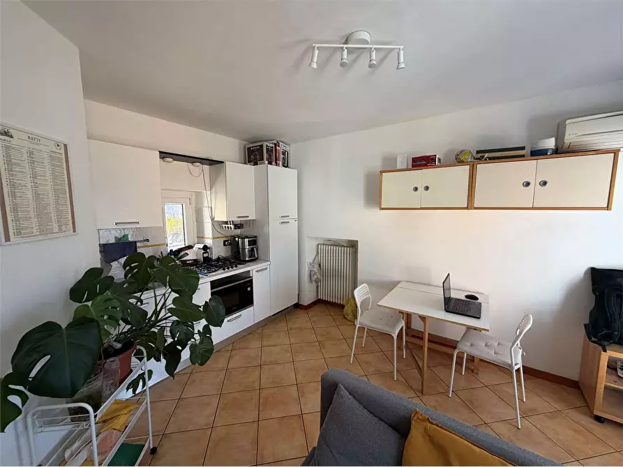 Immagine 8 di Appartamento in affitto  in via Accademia Albertina 27 a Torino