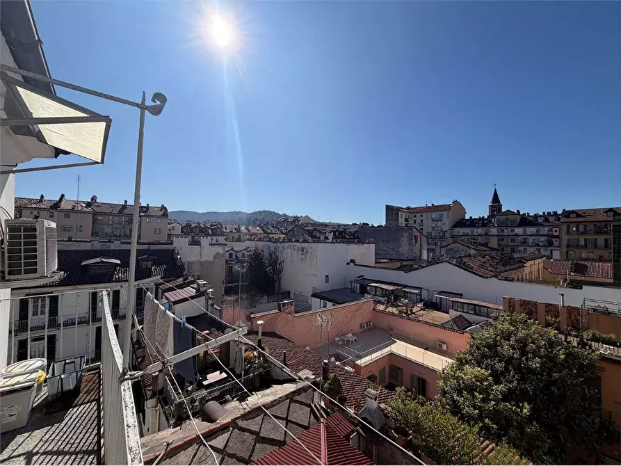 Immagine 18 di Appartamento in affitto  in via Accademia Albertina 27 a Torino