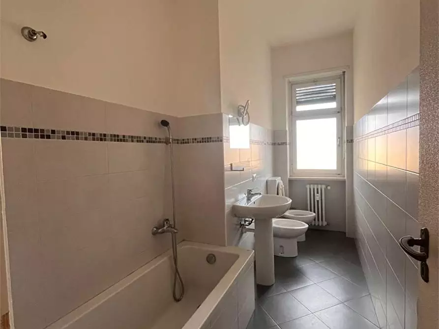 Immagine 12 di Appartamento in affitto  in VIA CAMBIANO  7 a Pinerolo