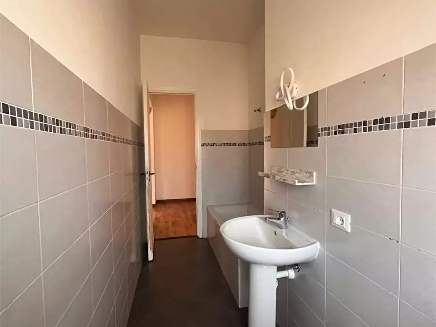 Immagine 13 di Appartamento in affitto  in VIA CAMBIANO  7 a Pinerolo