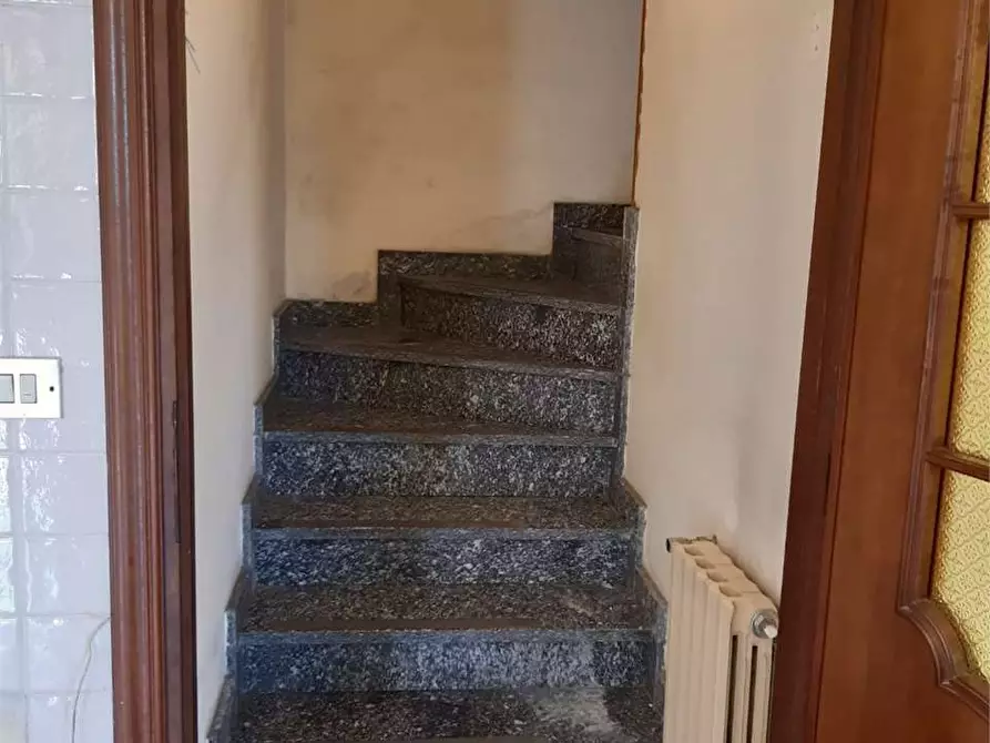 Immagine 13 di Villa in vendita  in via Davico 81 a Pinerolo