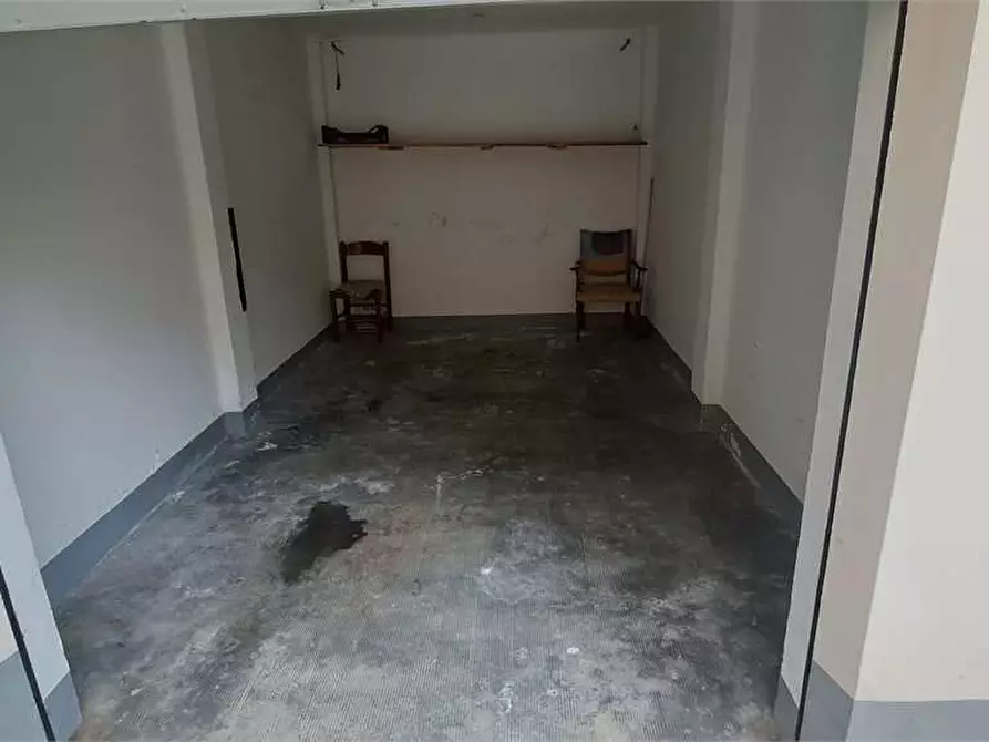 Immagine 4 di Garage in vendita  in brunetta d'usseaux 22 a Pinerolo