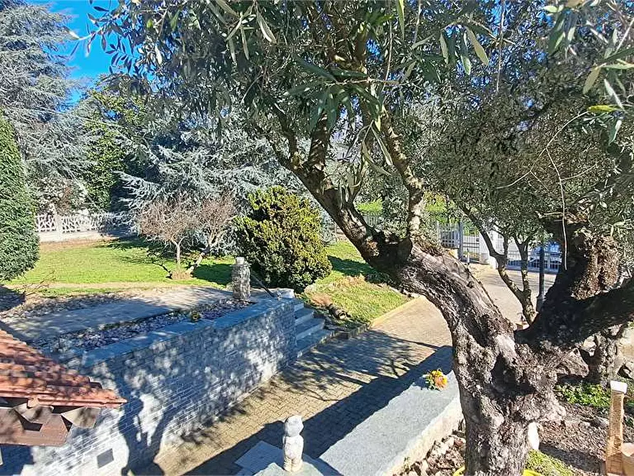 Immagine 5 di Villa in vendita  in via Roma 68 a Roletto