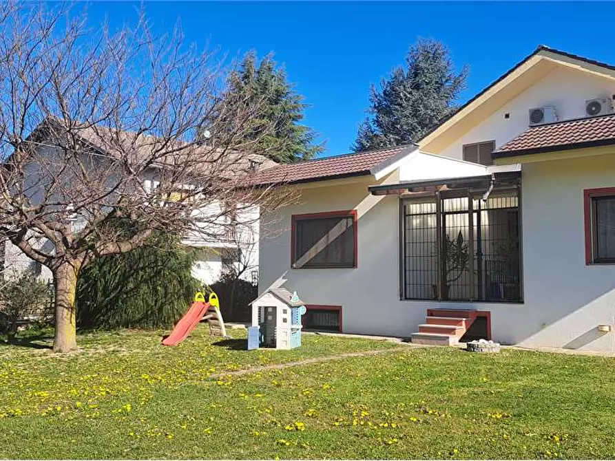 Immagine 6 di Villa in vendita  in via Roma 68 a Roletto