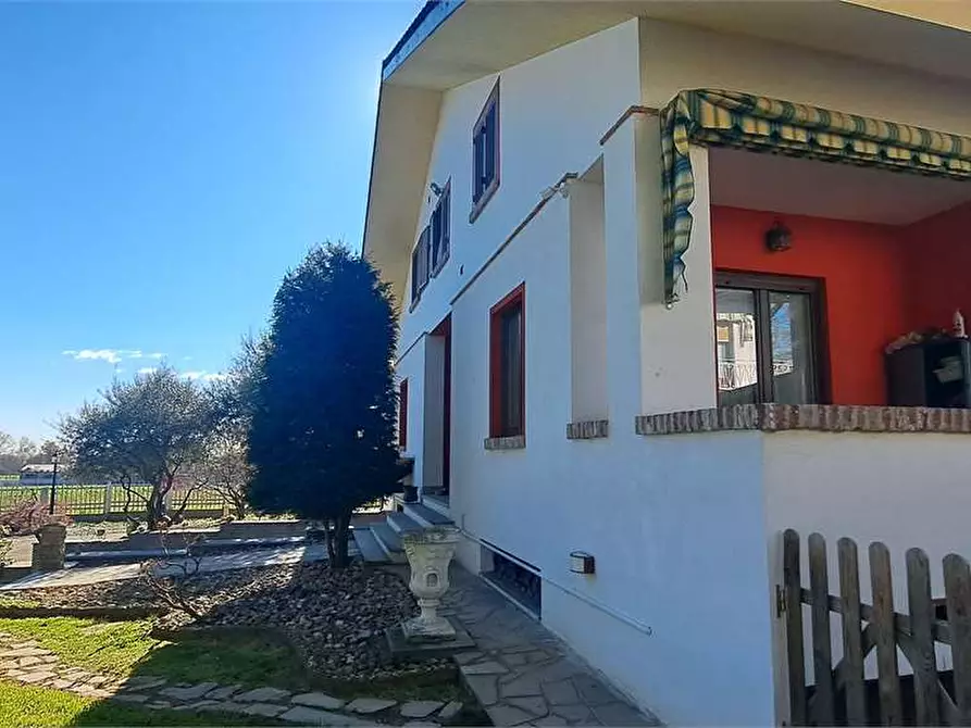 Immagine 8 di Villa in vendita  in via Roma 68 a Roletto